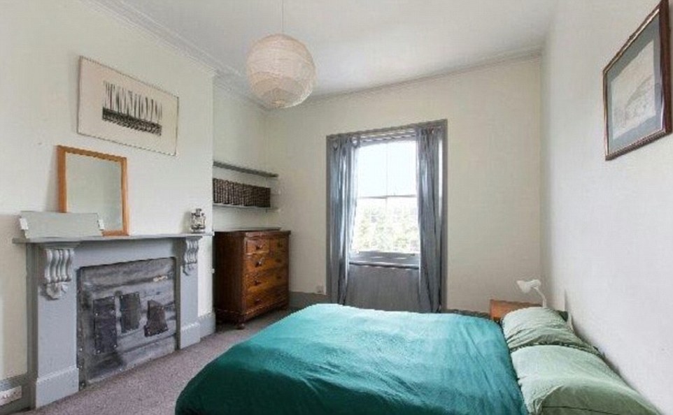 Так выглядит особняк Бенедикта Камбербэтча, в котором он поселит беженцев из Украины (фото)