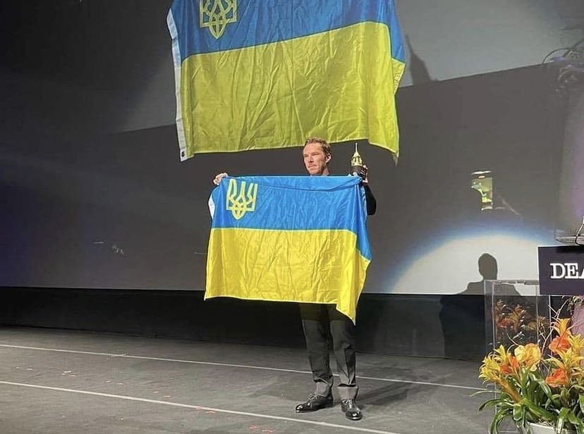 Так выглядит особняк Бенедикта Камбербэтча, в котором он поселит беженцев из Украины (фото)